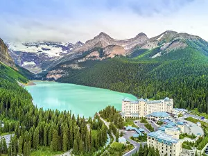 Framed Print : Turquoise Louise Lake in Rockies Mountains
