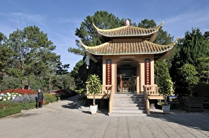 Tuyen Lam pagoda, Dalat, Central Highlands