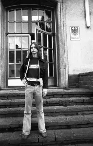 Unemployed or without an apprenticeship after leaving school was not uncommon in the 1970s