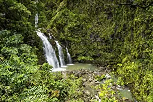 Upper Waikani Falls, also Three Bear Falls