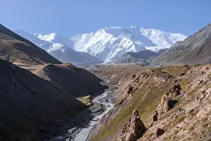 Valley with river Achik Tash between high mountains