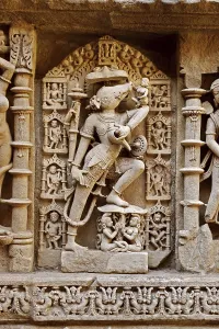 Varah-Dashavtar, Rani ki vav, step well