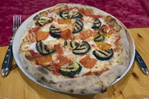 Vegetarian pizza with fried courgettes