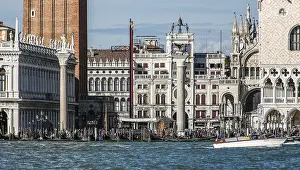 Venice, Piazzetta, from left to right: Bibliotheca Marciana