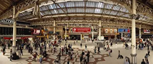 Victoria Station, Railway Station