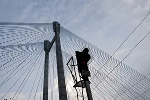 Vidyasagar Setu A second bridge on the river Hooghly is one of the latest attractions of the city
