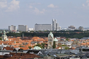 View from the Alter Peter church towards the HypoVereinsbank high-rise building