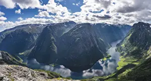 View from the top of Breiskrednosi