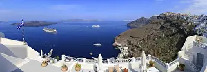 Category Mountain Landscapes Prints: View, Caldera, ships, panoramic view