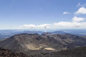 View over Central Crater, South Crater