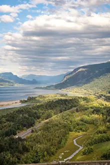 View of the Columbia River from Vista House