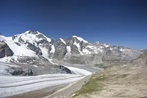 View from the Diavolezza to the mountains and glaciers