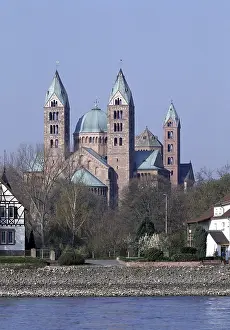 View from the east over the Rhine, St