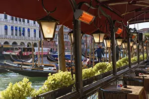 View of the Grand Canal, Rialto Bridge