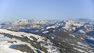 View from the Hohe Salve, right Kitzbuehler Horn
