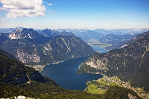 View from the Krippenstein to the Hallstaettersee Obertraun and Hallstatt