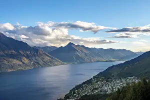 View of Lake Wakatipu, Ben Lomond Scenic Reserve