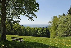 View from Maibrunn on the Danube plain and the Gaeuboden area