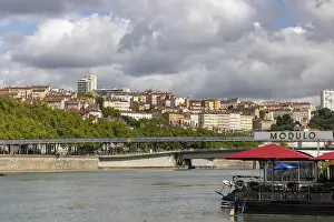 Category Historic EN Prints: View from the Modulo restaurant on the banks of the Rhone to densely built houses in the city centre