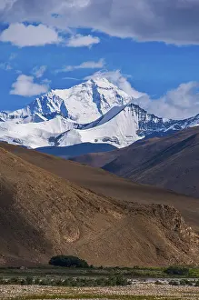 View of Mount Everest, Tibet, Asia