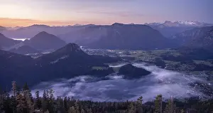 View from Mount Loser to Lake Altaussee