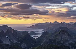 View over mountain top and sea to Fredvang