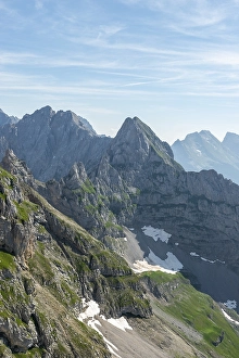 View of mountain summits, left Tiefkarspitze
