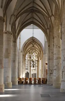 View from the north aisle to the east