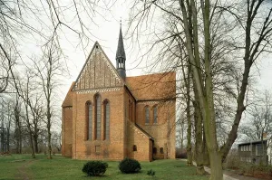 View from north-east, St. Sankt, Saint
