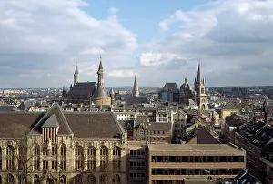 View from the north, on the left the town hall