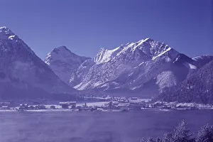 View of Pertisau at Achensee, Feilkopf and Sonnjoch