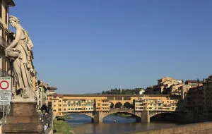 View of the Ponte Vecchio from the Ponte a Santa Trinita