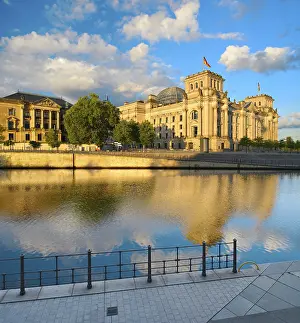 View of the Reichstag from the terrace of the Marie-Elisabeth-Lueders-Haus