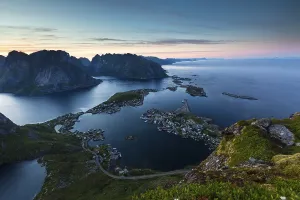 View from Reinebringen, Reinebriggen
