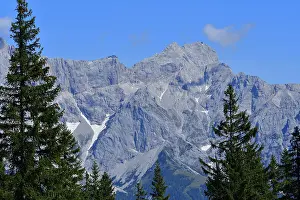 View from the Rossbrand to the Dachstein mountains