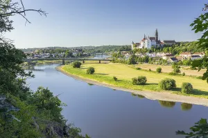 View from the Schone Aussicht into the Elbe valley with Albrechtsburg Castle