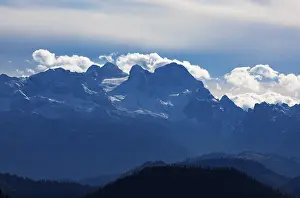 View from the summit of the Osterhorn to the Dachstein massif