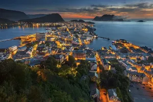 Category Scandinavia Prints: View of the town of Alesund from Aksla hill