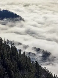 Framed Print : View from Vormauerstein of a sea of fog on Lake Wolfgang