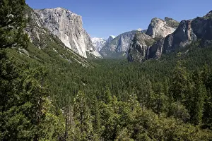View into Yosemite Valley from Tunnel View