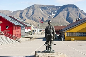 Category Scandinavia Prints: Village centre, pedestrian zone