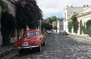 Vintage car on a cobbled road, Colonia del Sacramento