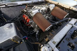 Vintage car engine, car show, Chateauguay