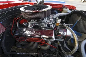 Vintage car engine, car show, Chateauguay