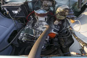 Vintage car engine, car show, Chateauguay