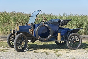 Vintage car, Ford T Runabout, built in 1913