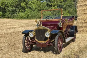Vintage Straker-Squire, built in 1910