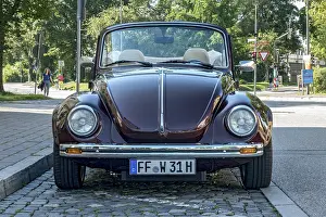 Vintage Volkswagen VW Beetle Cabriolet