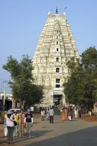 Virupaksha temple Rayagopura, Hampi Vijayanagar ruins