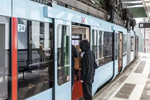 Vohwinkel stop on the Wuppertal suspension railway - Wuppertal